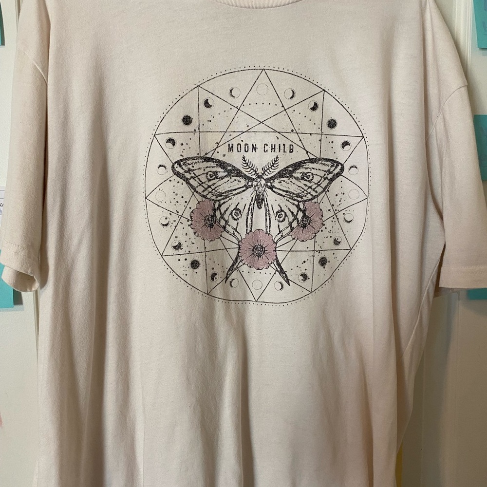 Cold Crush Moon Child Graphic Beige T-Shirt